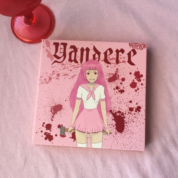 RAT POISON YANDERE eyeshadow pallete indie - Picture 2 of 9